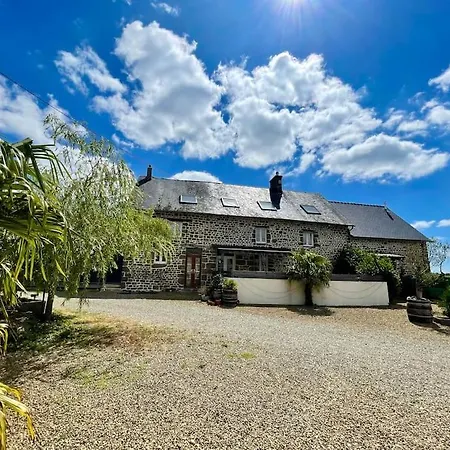 Gites Le Bisson Heussé Exterior foto